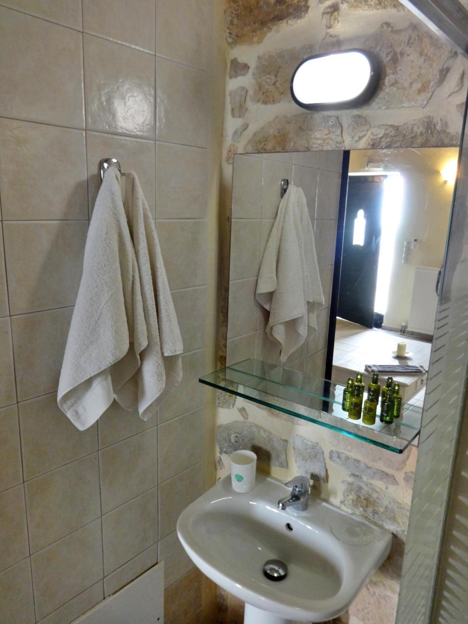 Thalassa Apartments Rethymno Exteriör bild
