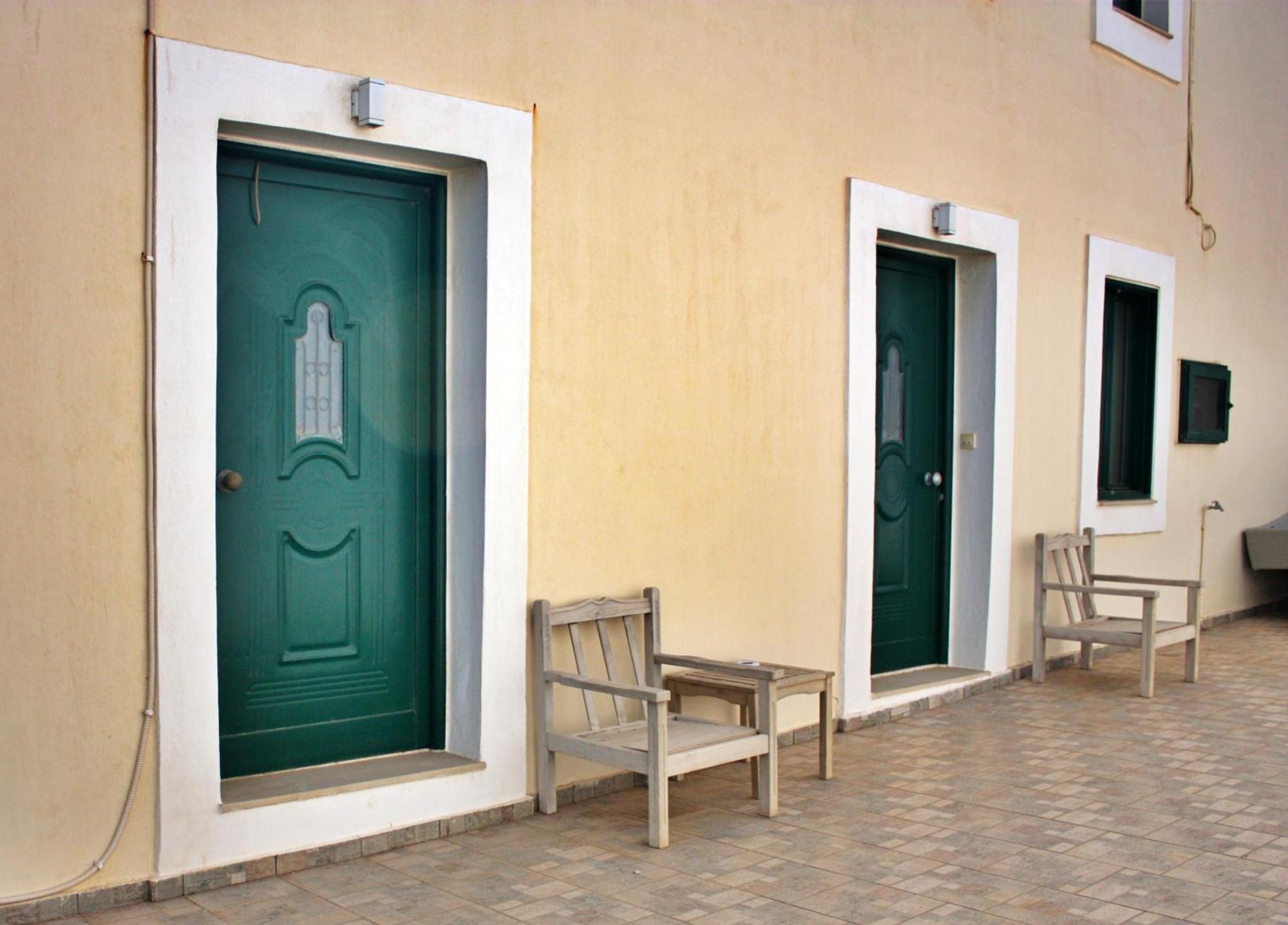 Thalassa Apartments Rethymno Exteriör bild